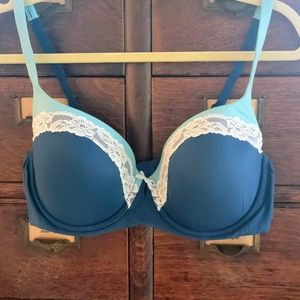 Victoria's Secret 38D